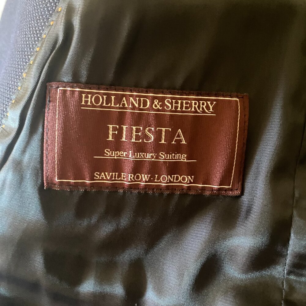 Victor York Customer Suit - 36R / 30" Waist - Picture 4 of 5